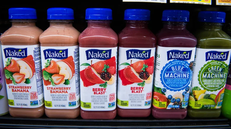 نوشیندن آبمیوه های صنعتی